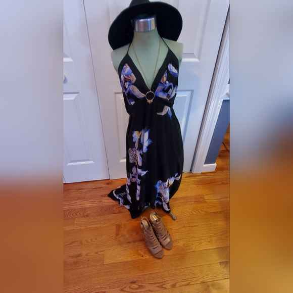 White House Black Market Dresses & Skirts - White House Black Market backless dress
